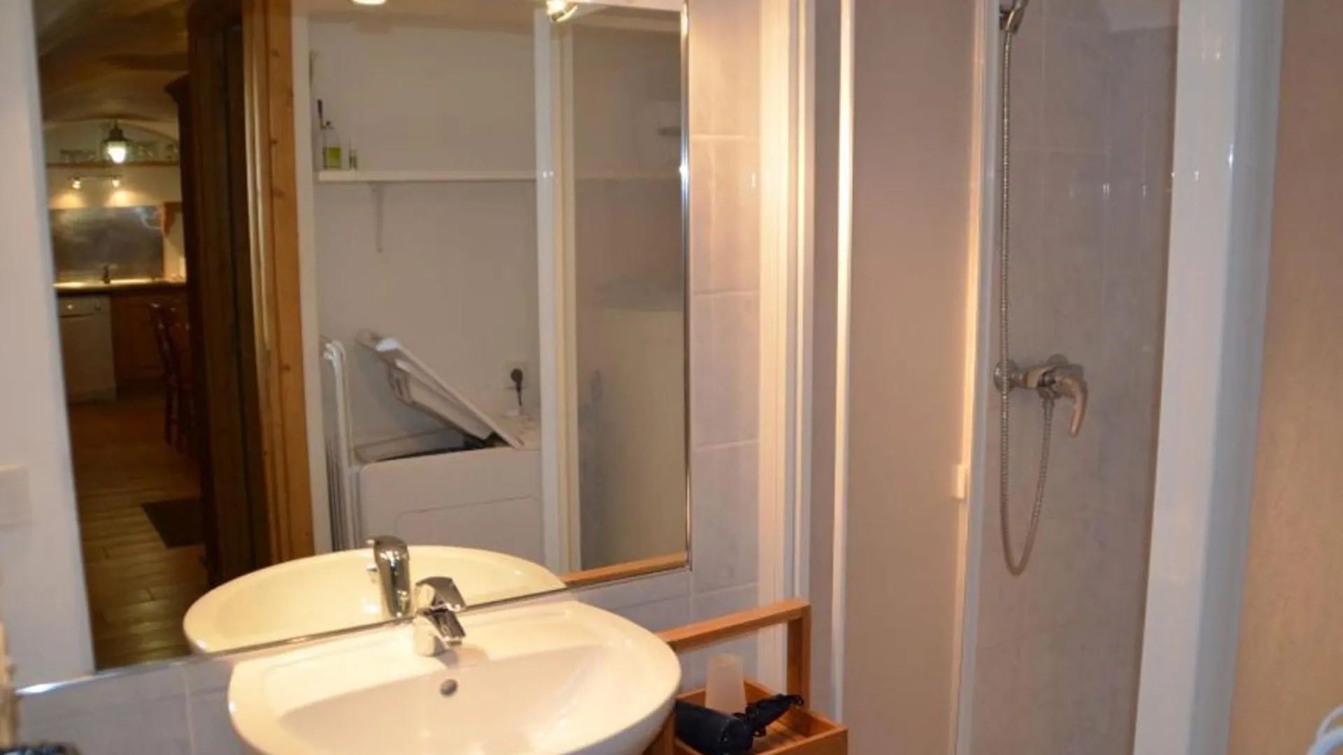 Charmant 3P A 4Km Des Pistes Avec Wifi A Saint-Martin-De-Belleville - Fr-1-452-388