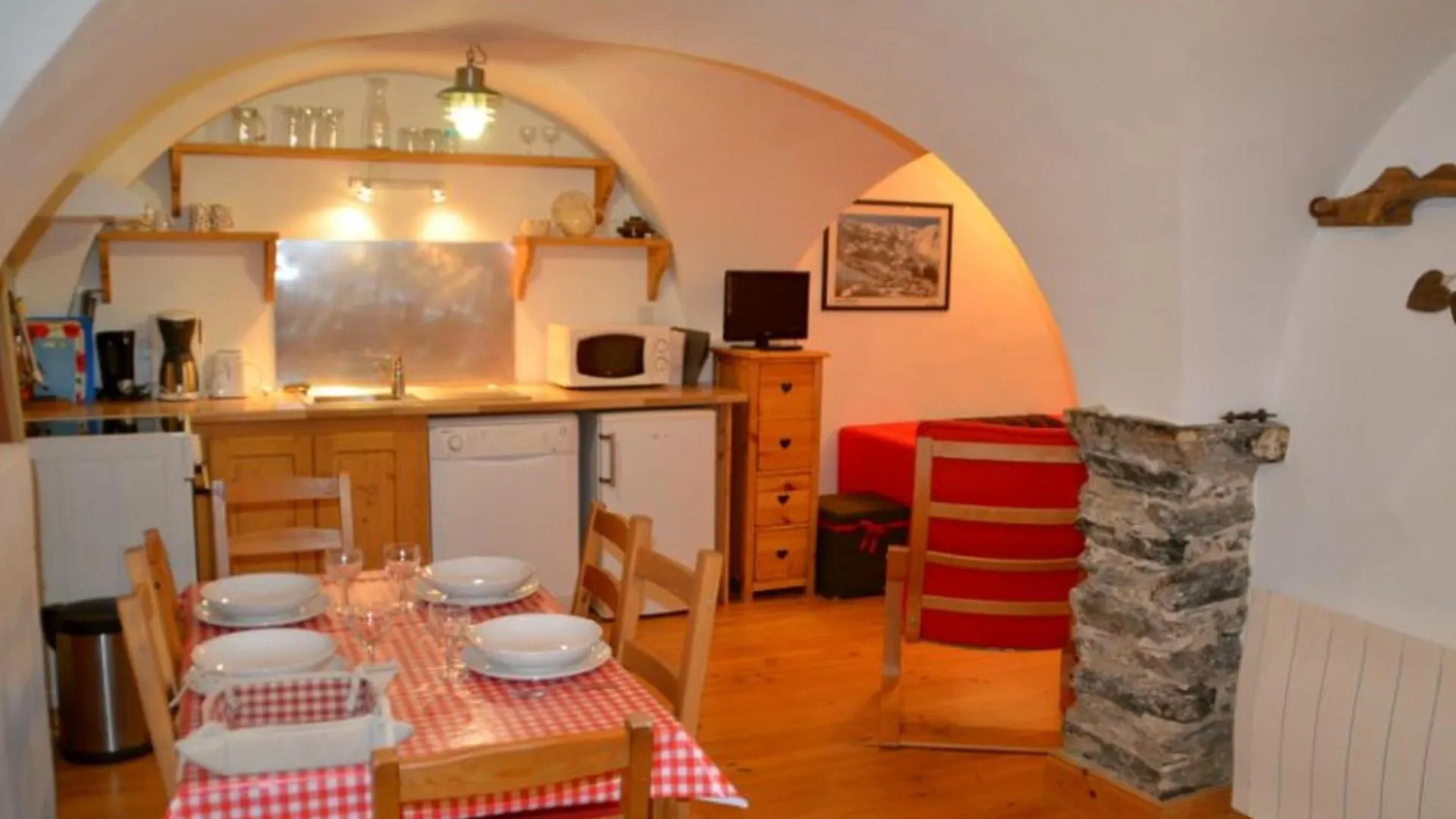 Charmant 3P A 4Km Des Pistes Avec Wifi A Saint-Martin-De-Belleville - Fr-1-452-388